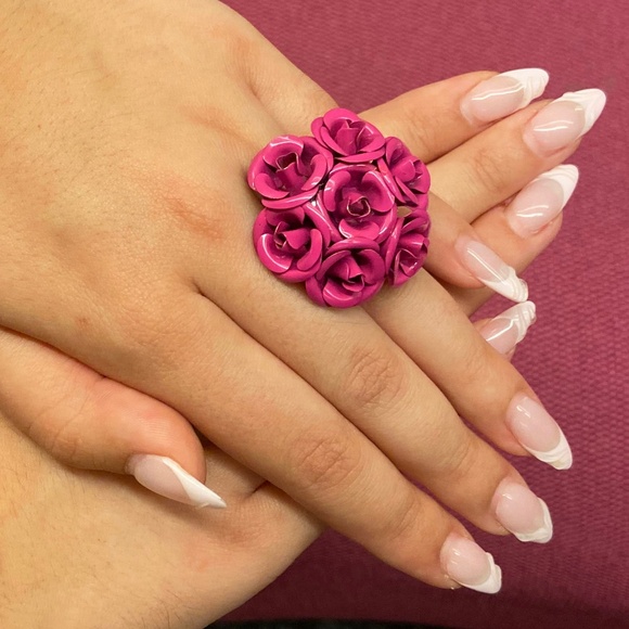 Pink Roses Statement Ring - Picture 2 of 8